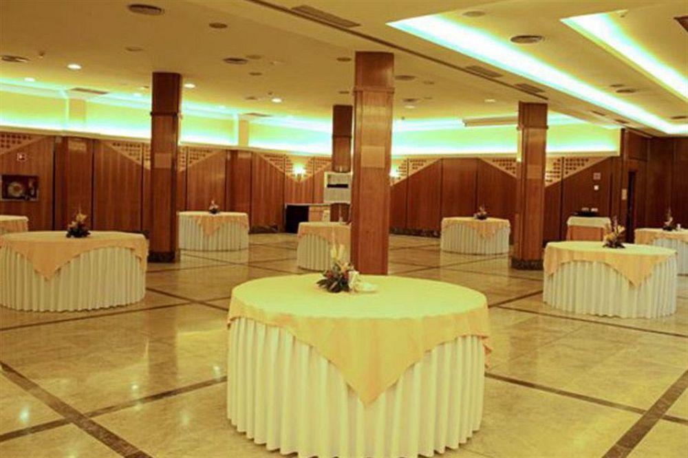 Ejido Hotel El Ejido Ngoại thất bức ảnh