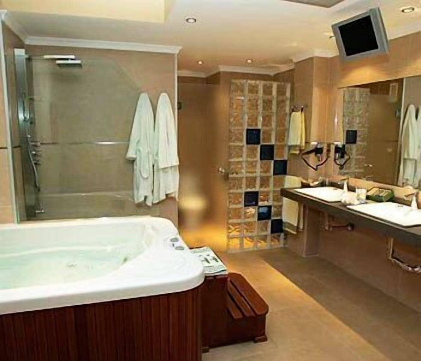 Ejido Hotel El Ejido Ngoại thất bức ảnh