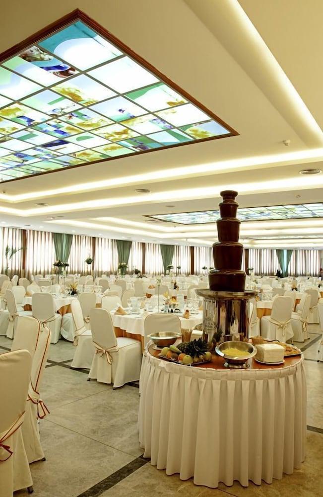 Ejido Hotel El Ejido Ngoại thất bức ảnh