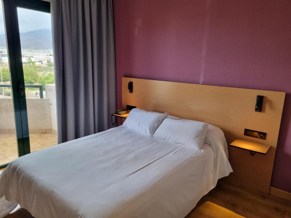 Ejido Hotel El Ejido Ngoại thất bức ảnh